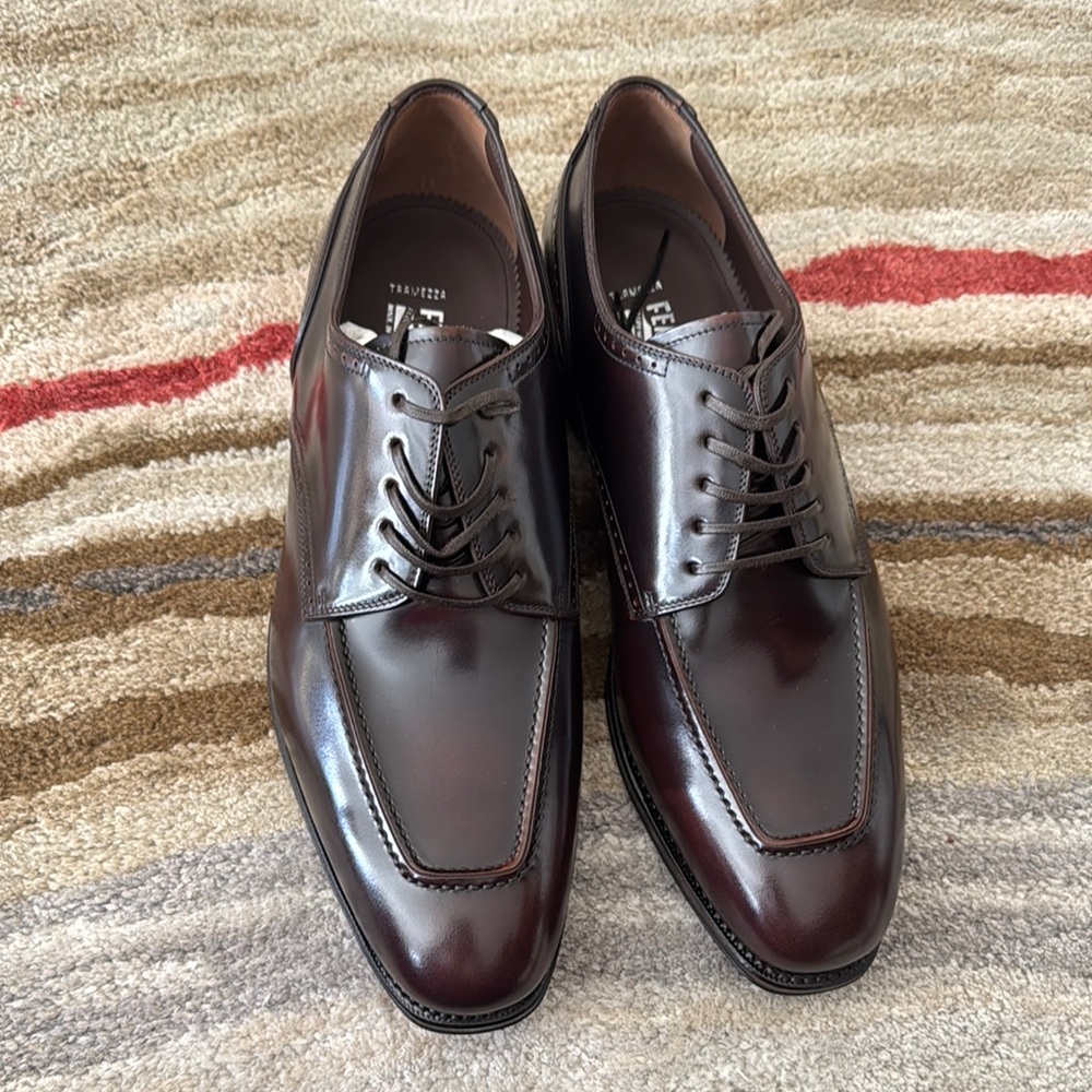 Men's Brown Salvatore Ferragamo Dress Shoes